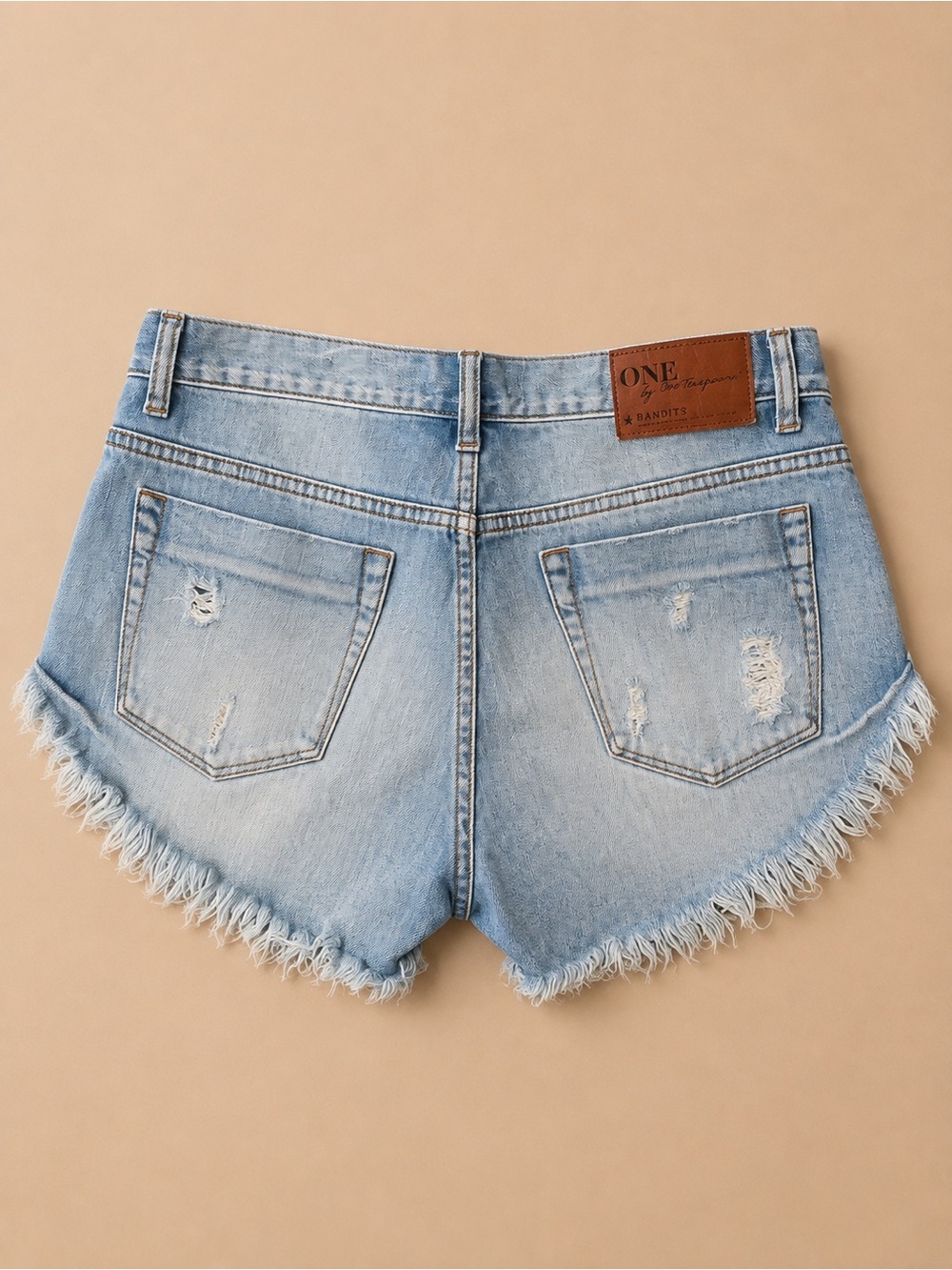 One Teaspoon Bandits Distressed Denim Shorts Size 28 Cutoff Light Wash - Picture 2 of 2